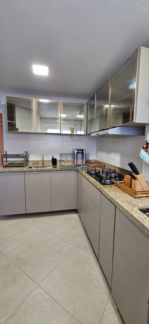 Apartamento à venda com 2 quartos, 69m² - Foto 11