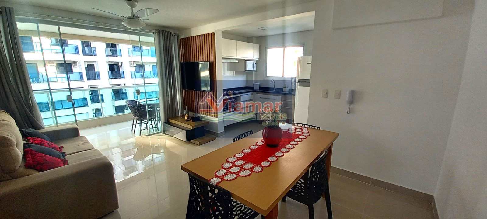 Apartamento para alugar com 3 quartos, 110m² - Foto 1