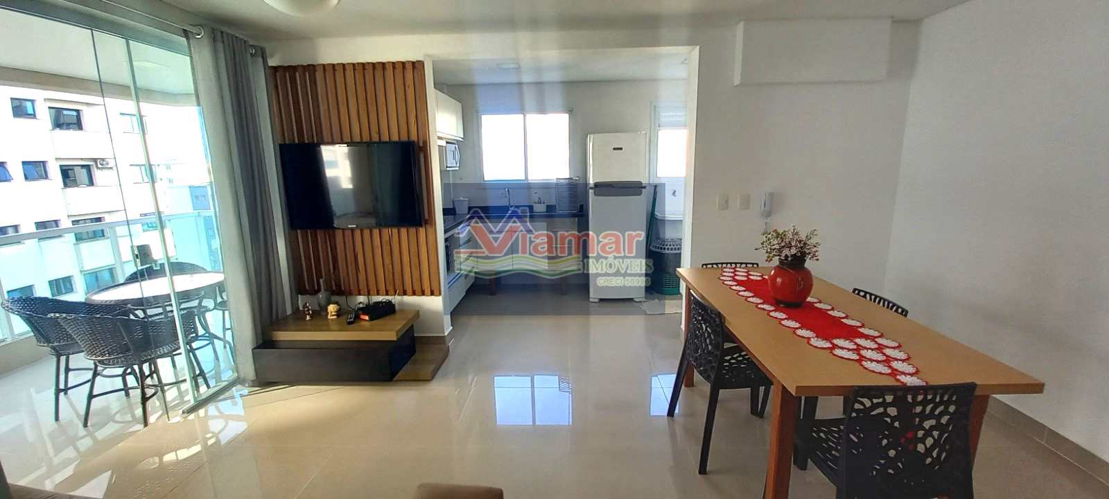 Apartamento para alugar com 3 quartos, 110m² - Foto 2