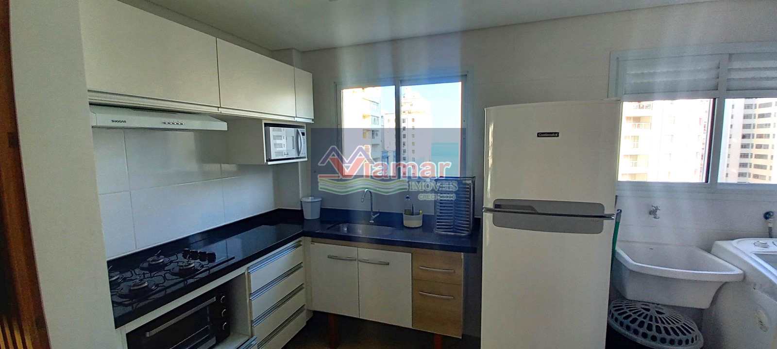 Apartamento para alugar com 3 quartos, 110m² - Foto 11