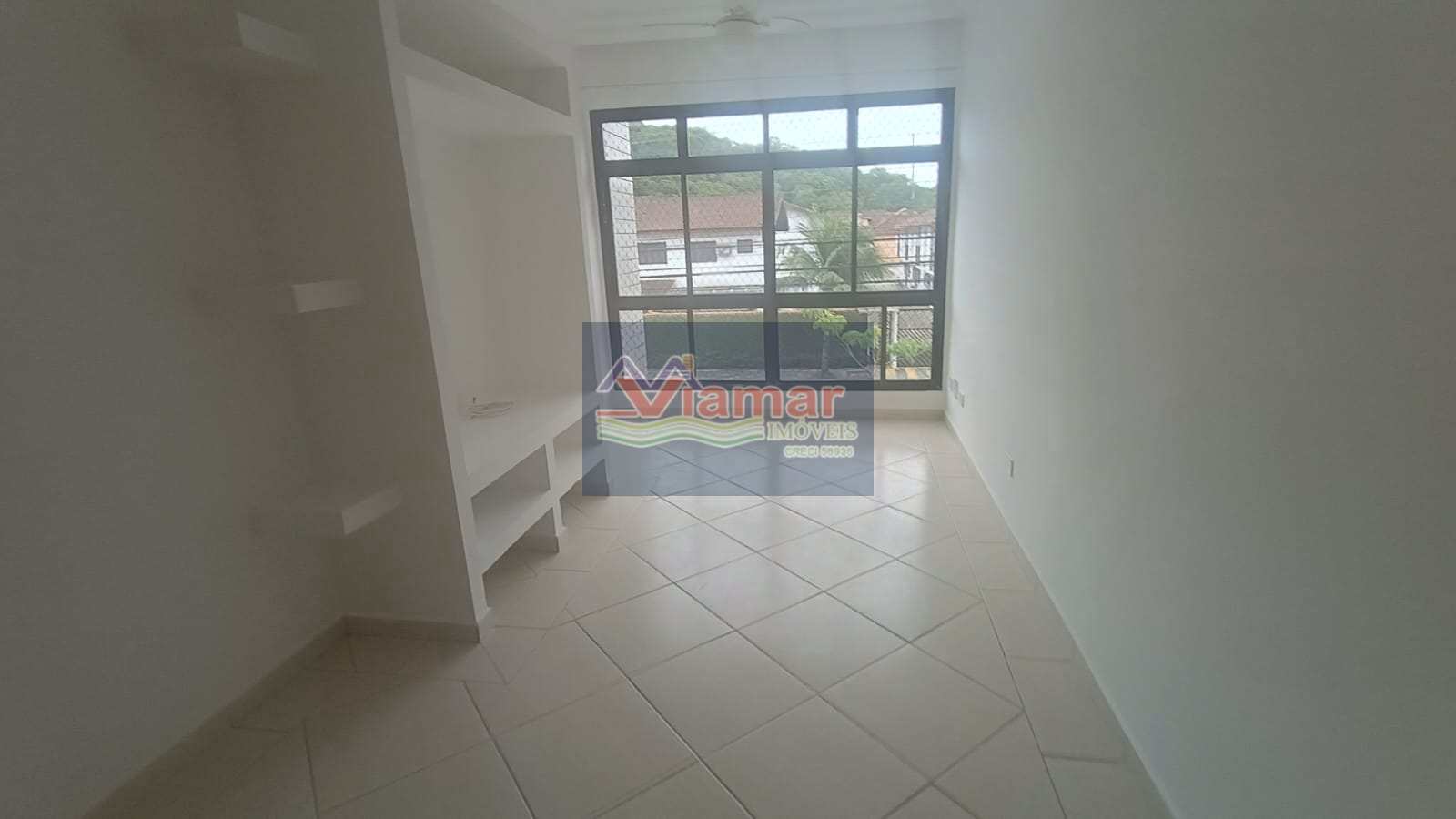 Apartamento à venda com 2 quartos, 95m² - Foto 3