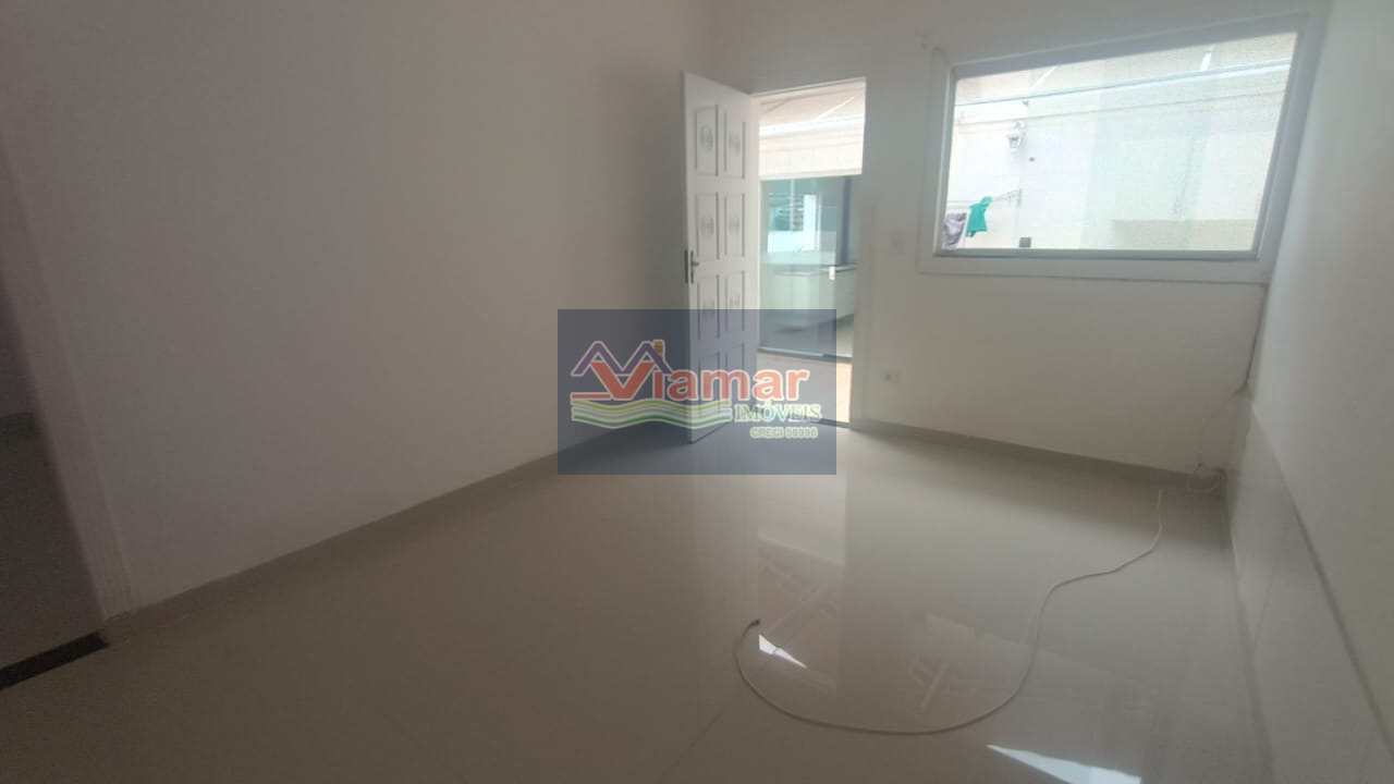 Casa à venda com 3 quartos, 200m² - Foto 14