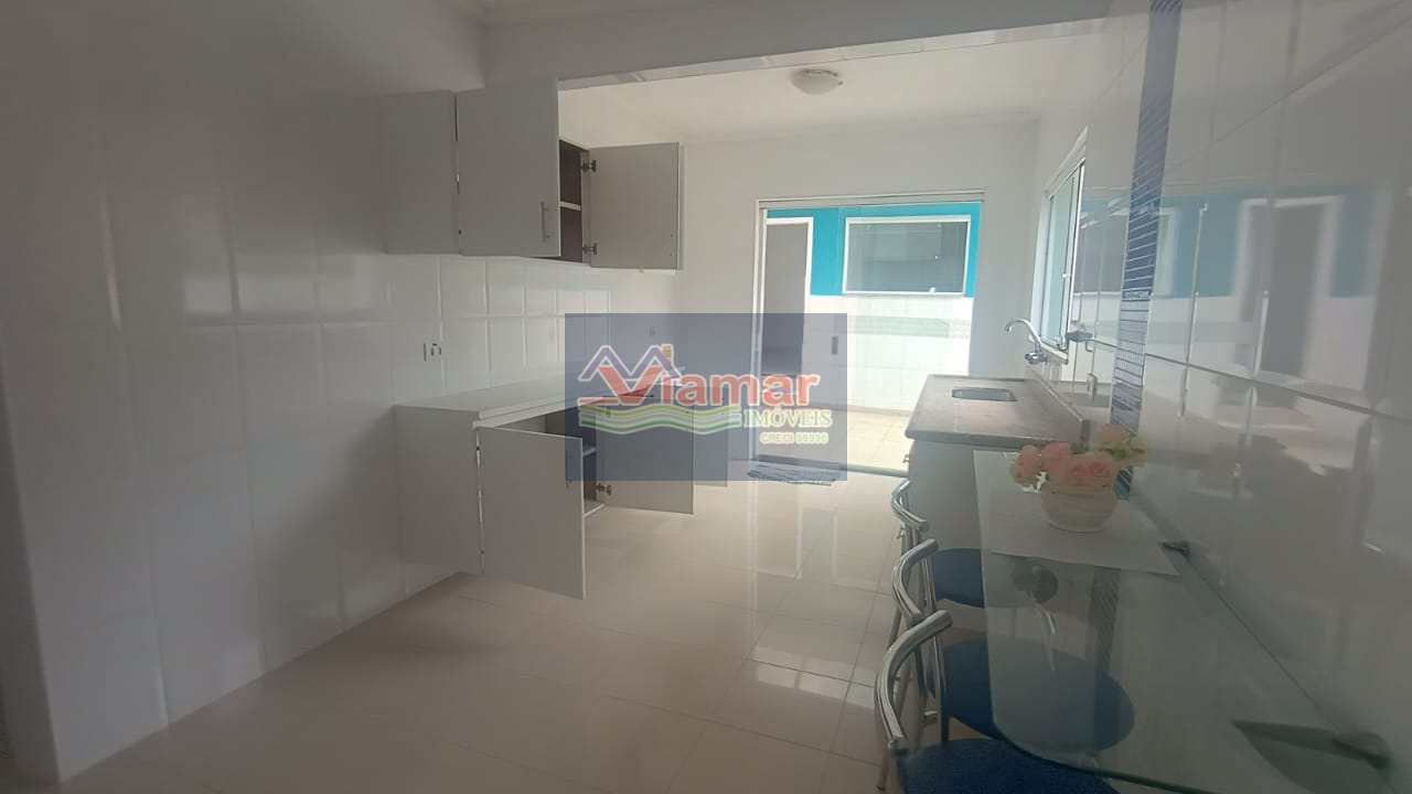 Casa à venda com 3 quartos, 200m² - Foto 9