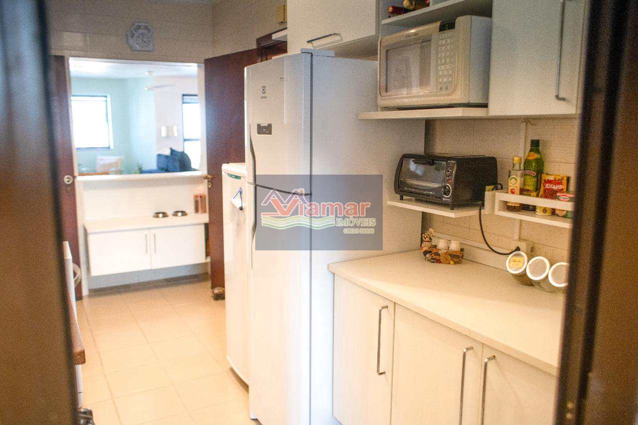 Apartamento à venda com 6 quartos, 180m² - Foto 9