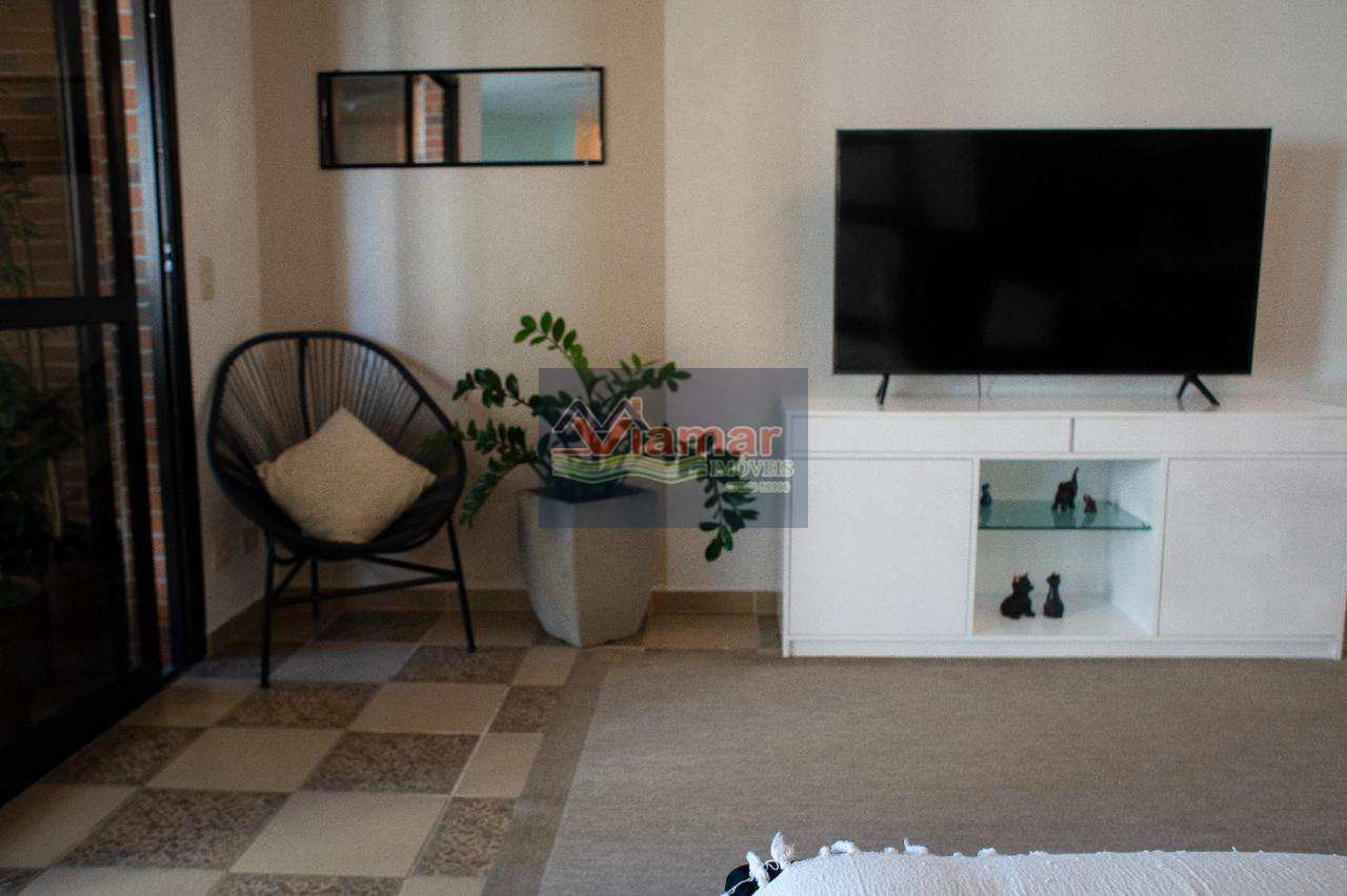 Apartamento à venda com 6 quartos, 180m² - Foto 4