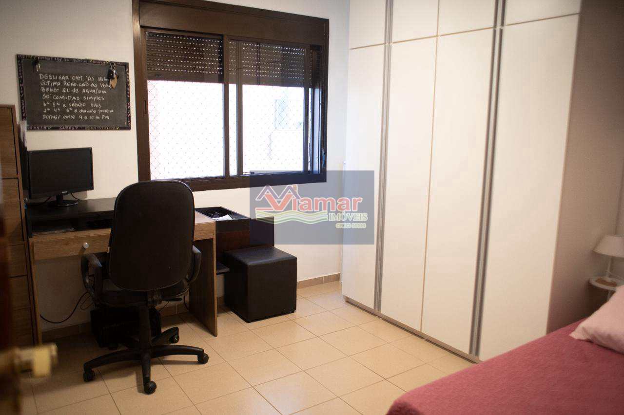 Apartamento à venda com 6 quartos, 180m² - Foto 37