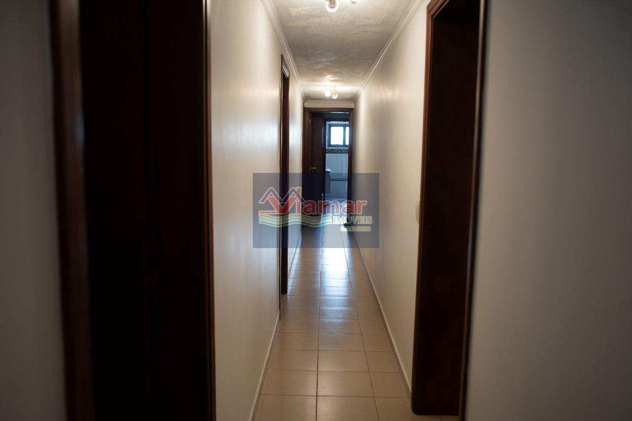 Apartamento à venda com 6 quartos, 180m² - Foto 12