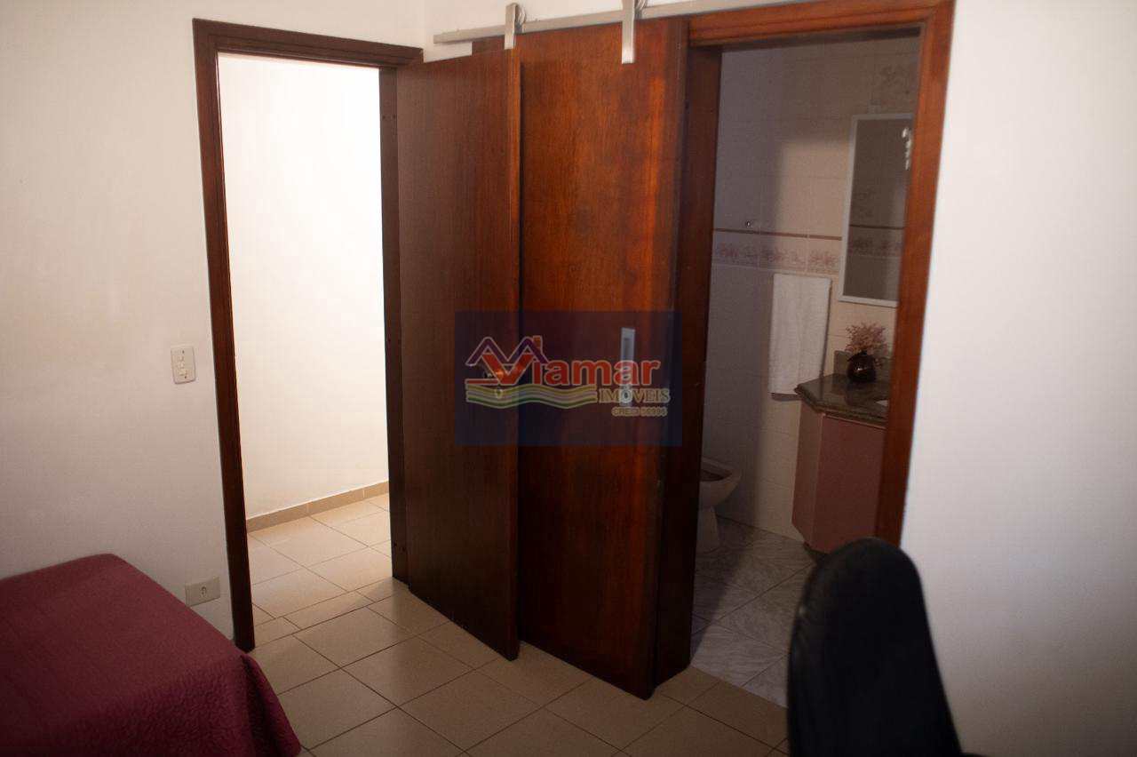 Apartamento à venda com 6 quartos, 180m² - Foto 35