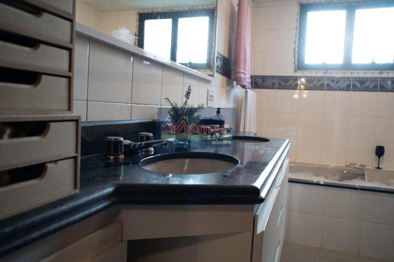 Apartamento à venda com 6 quartos, 180m² - Foto 29