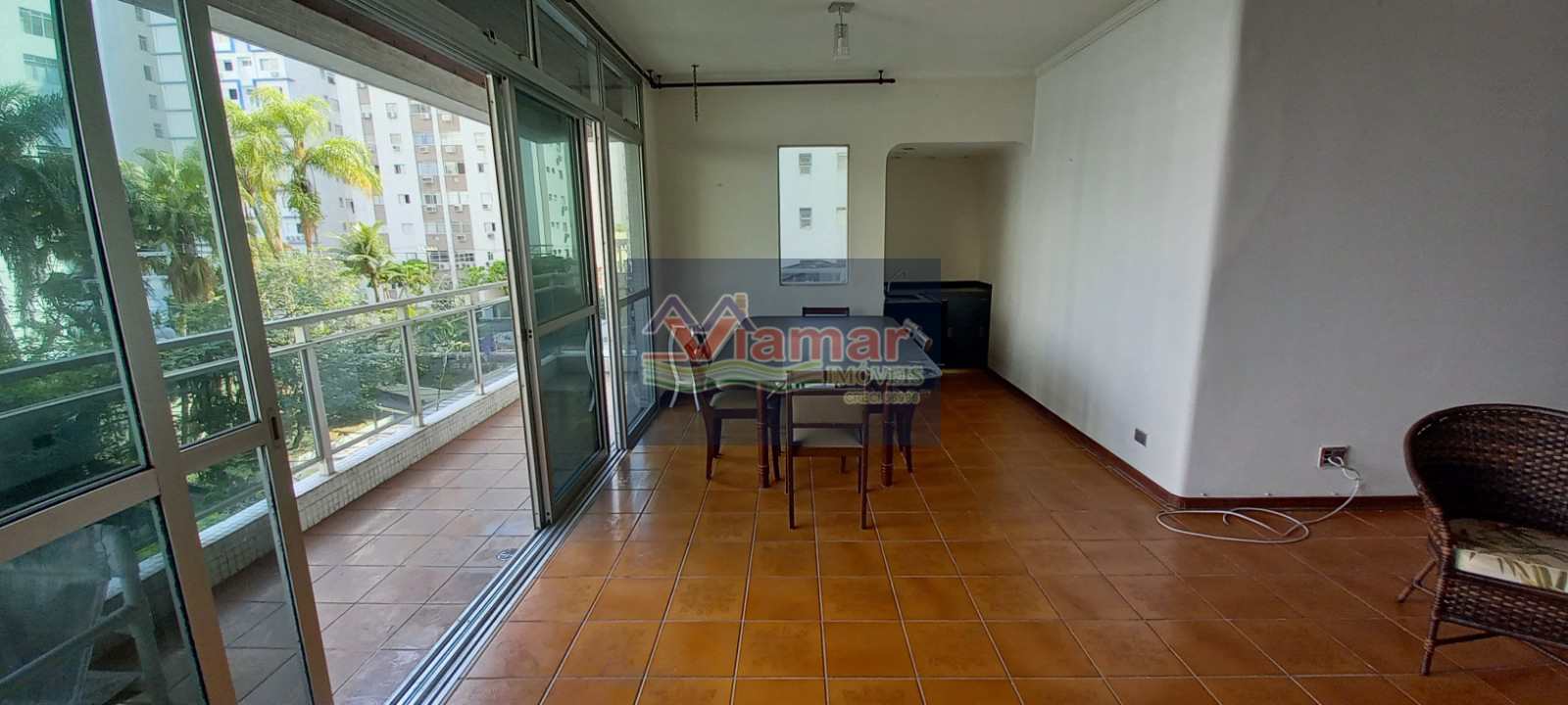 Apartamento à venda com 3 quartos, 108m² - Foto 3