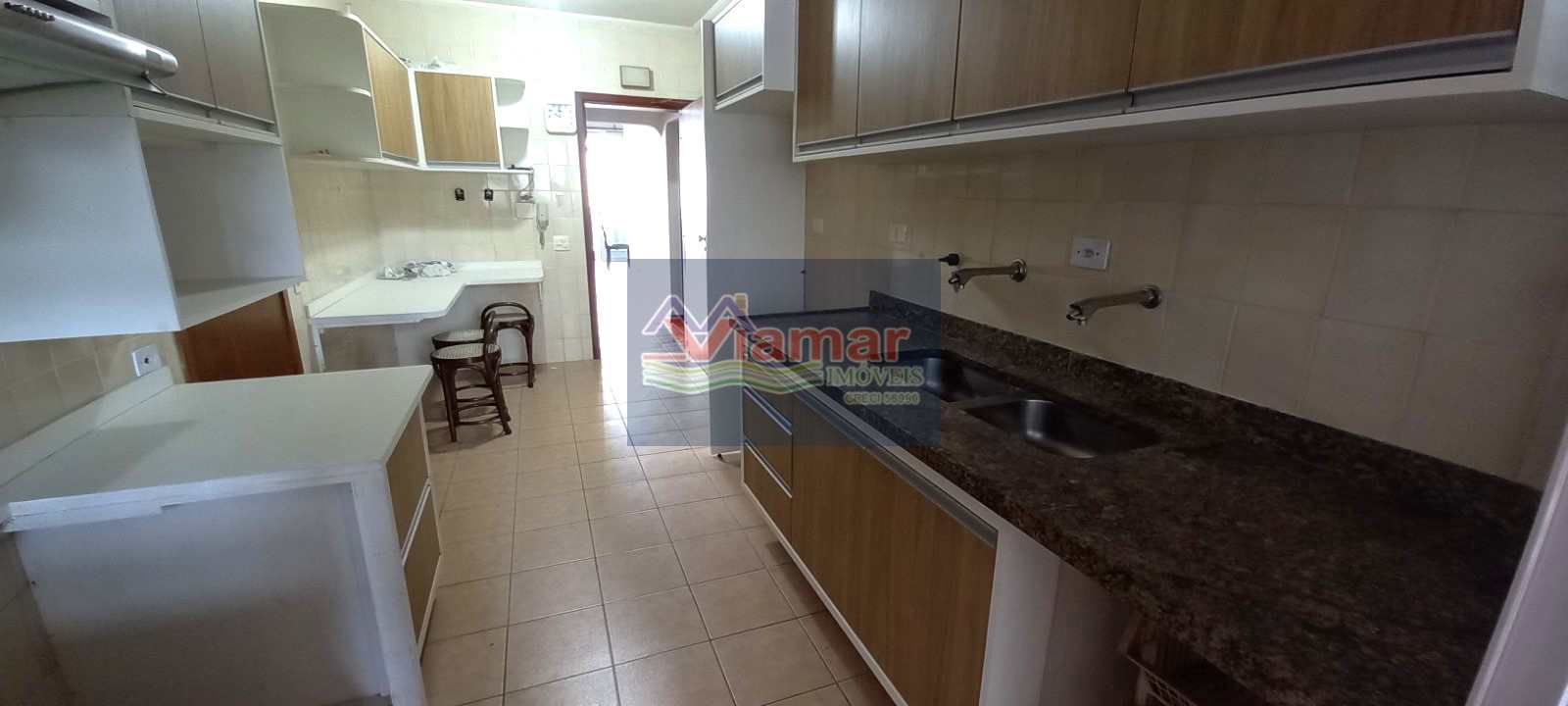 Apartamento à venda com 3 quartos, 108m² - Foto 8