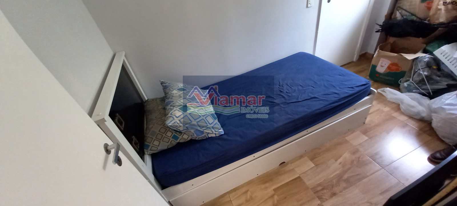 Apartamento à venda com 2 quartos, 55m² - Foto 11