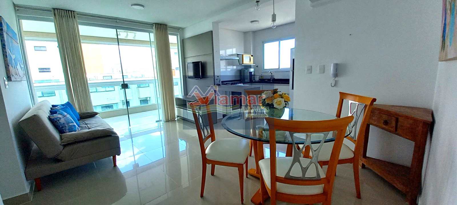 Apartamento à venda com 3 quartos, 110m² - Foto 2