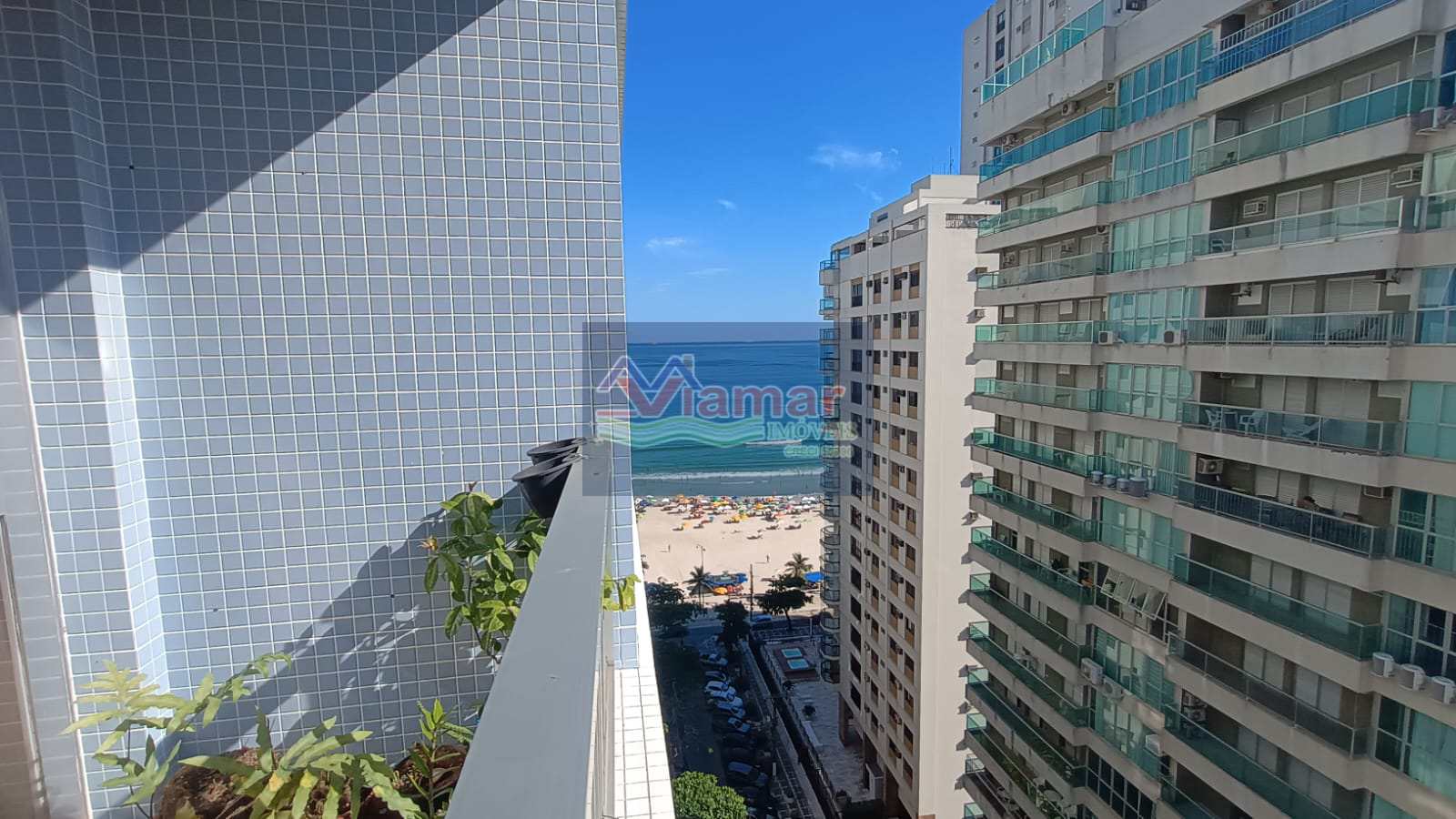 Apartamento à venda com 2 quartos, 96m² - Foto 1