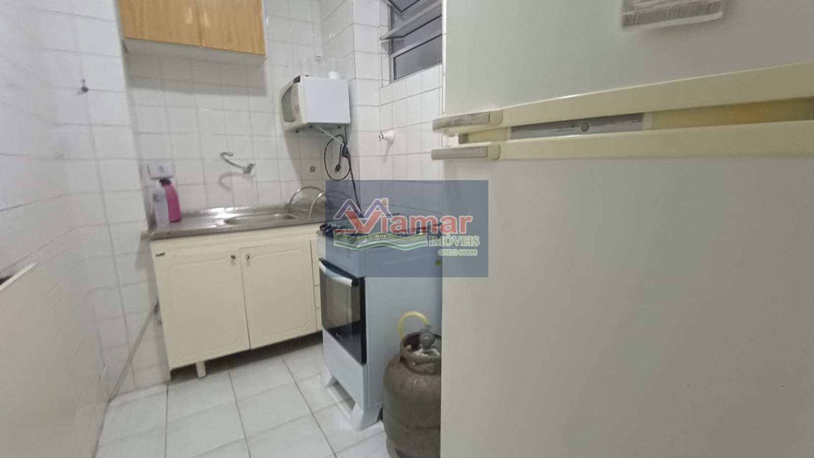 Apartamento à venda com 2 quartos, 75m² - Foto 8