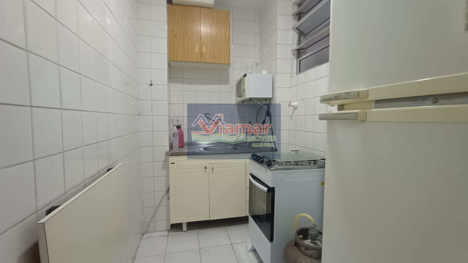 Apartamento à venda com 2 quartos, 75m² - Foto 9