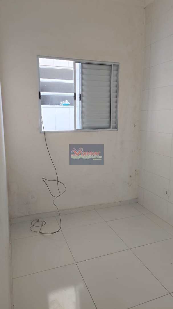 Casa para alugar com 2 quartos, 70m² - Foto 7