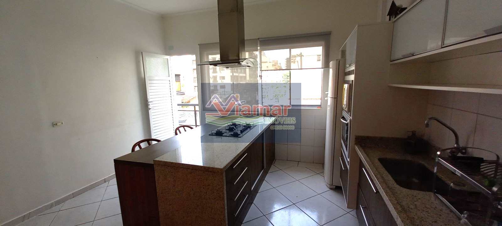Apartamento para alugar com 2 quartos, 65m² - Foto 10