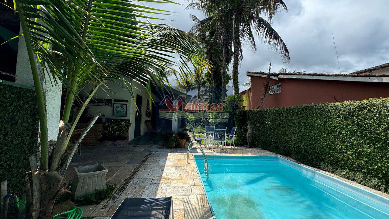 Casa à venda com 4 quartos, 230m² - Foto 32