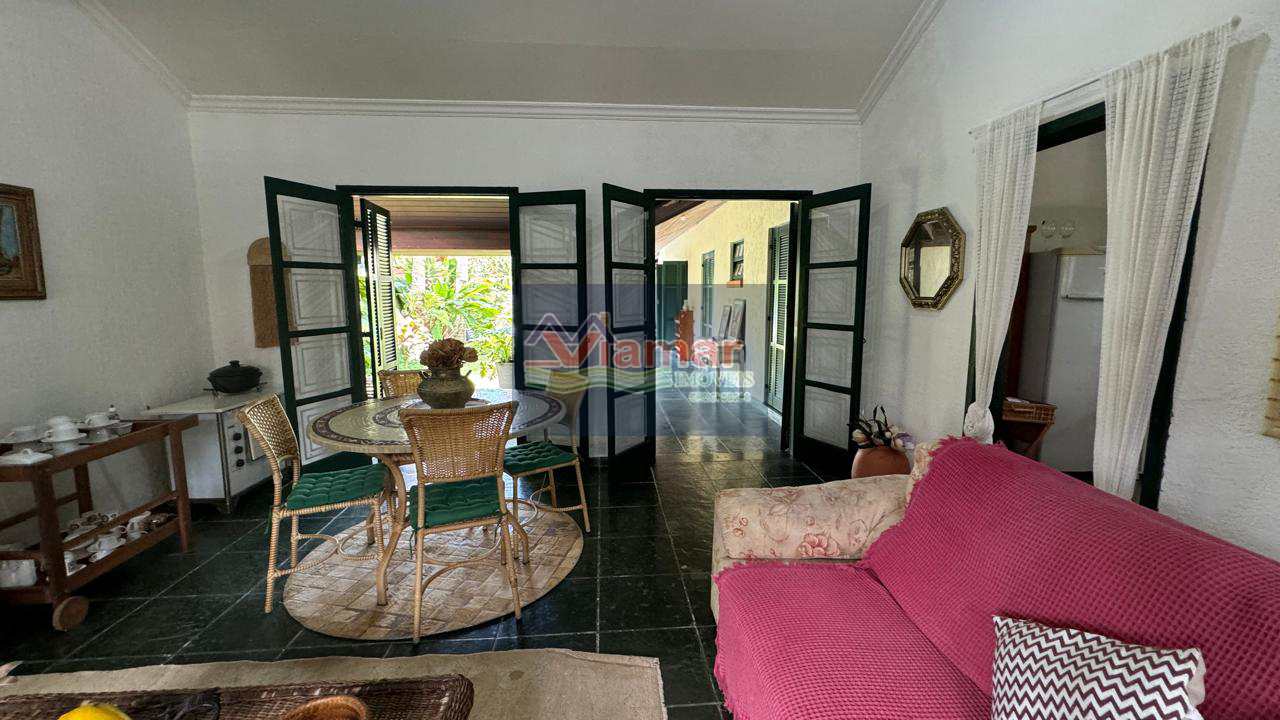 Casa à venda com 4 quartos, 230m² - Foto 20