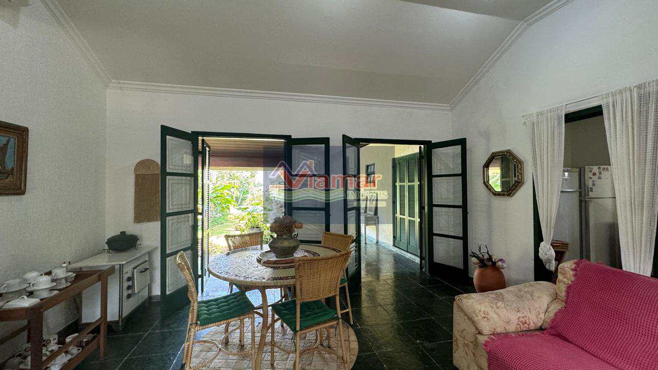 Casa à venda com 4 quartos, 230m² - Foto 17
