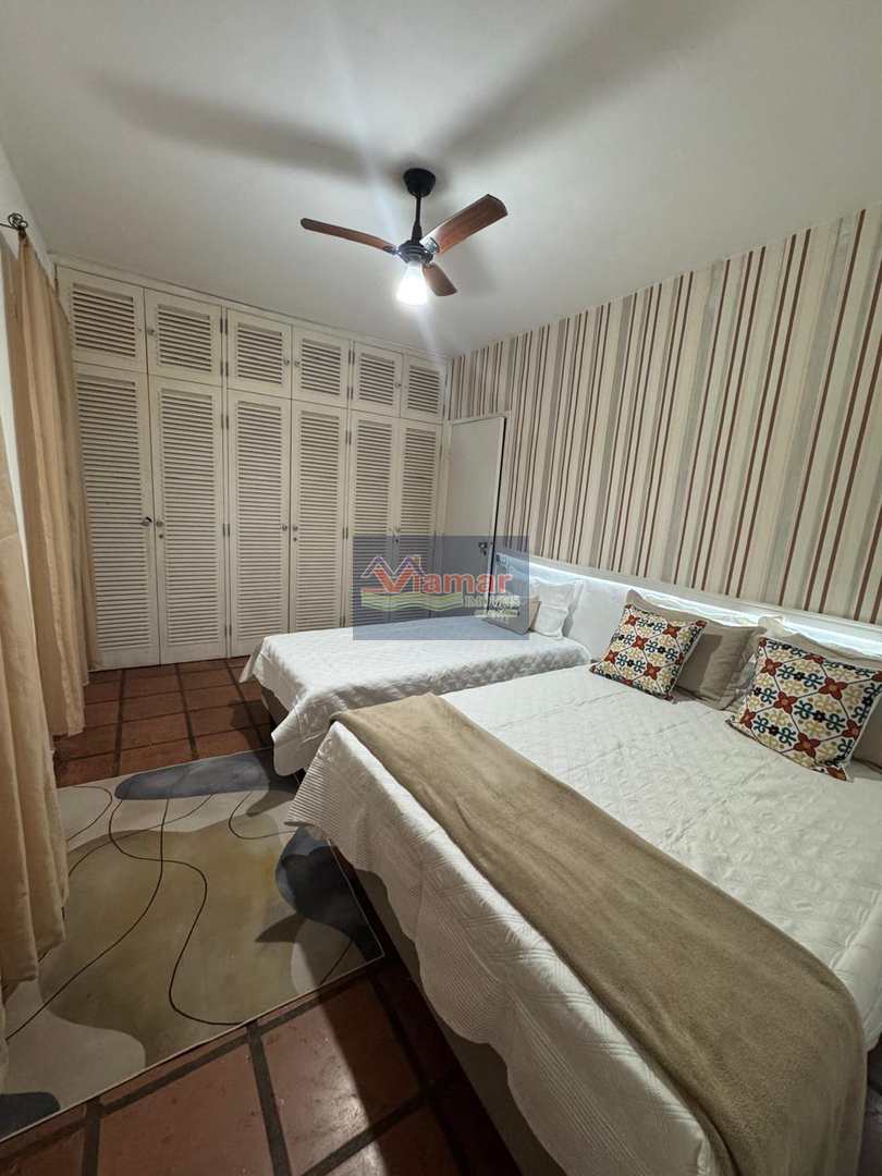 Casa para alugar com 4 quartos, 225m² - Foto 25