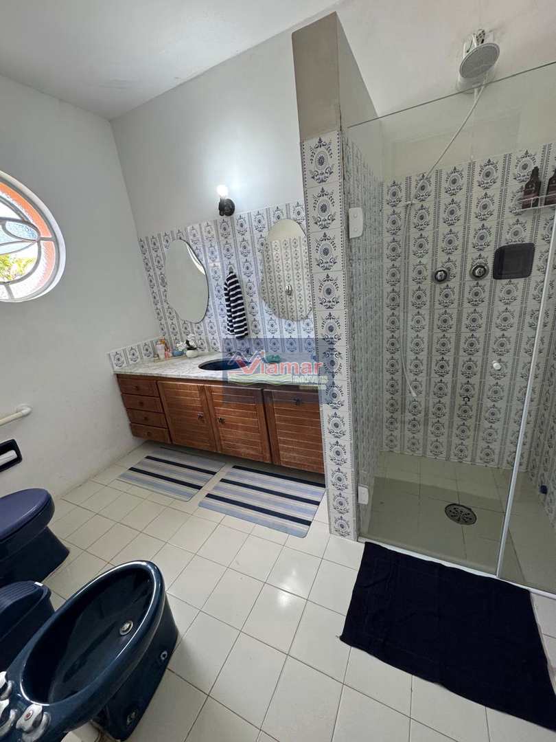 Casa para alugar com 4 quartos, 225m² - Foto 20