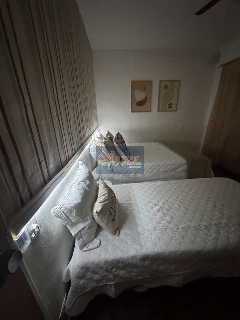 Casa para alugar com 4 quartos, 225m² - Foto 23