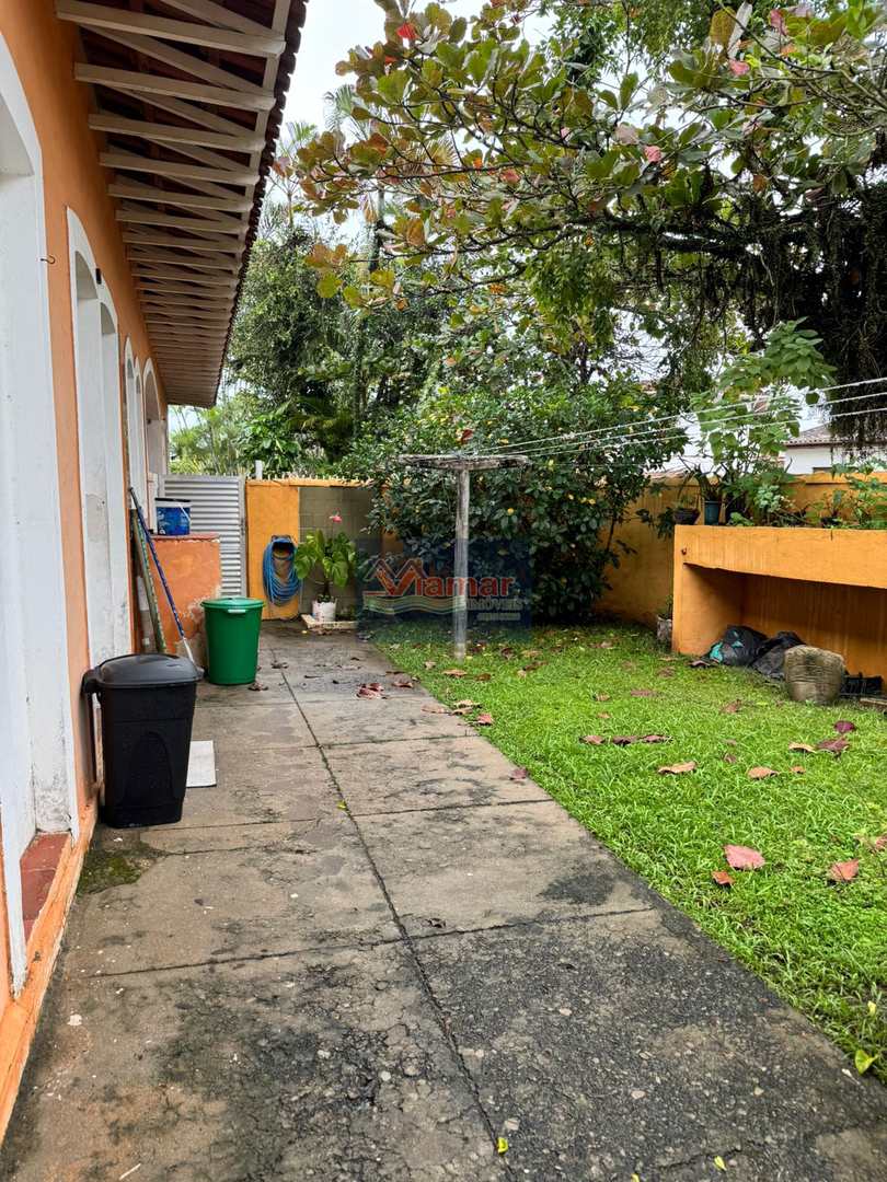 Casa para alugar com 4 quartos, 225m² - Foto 42