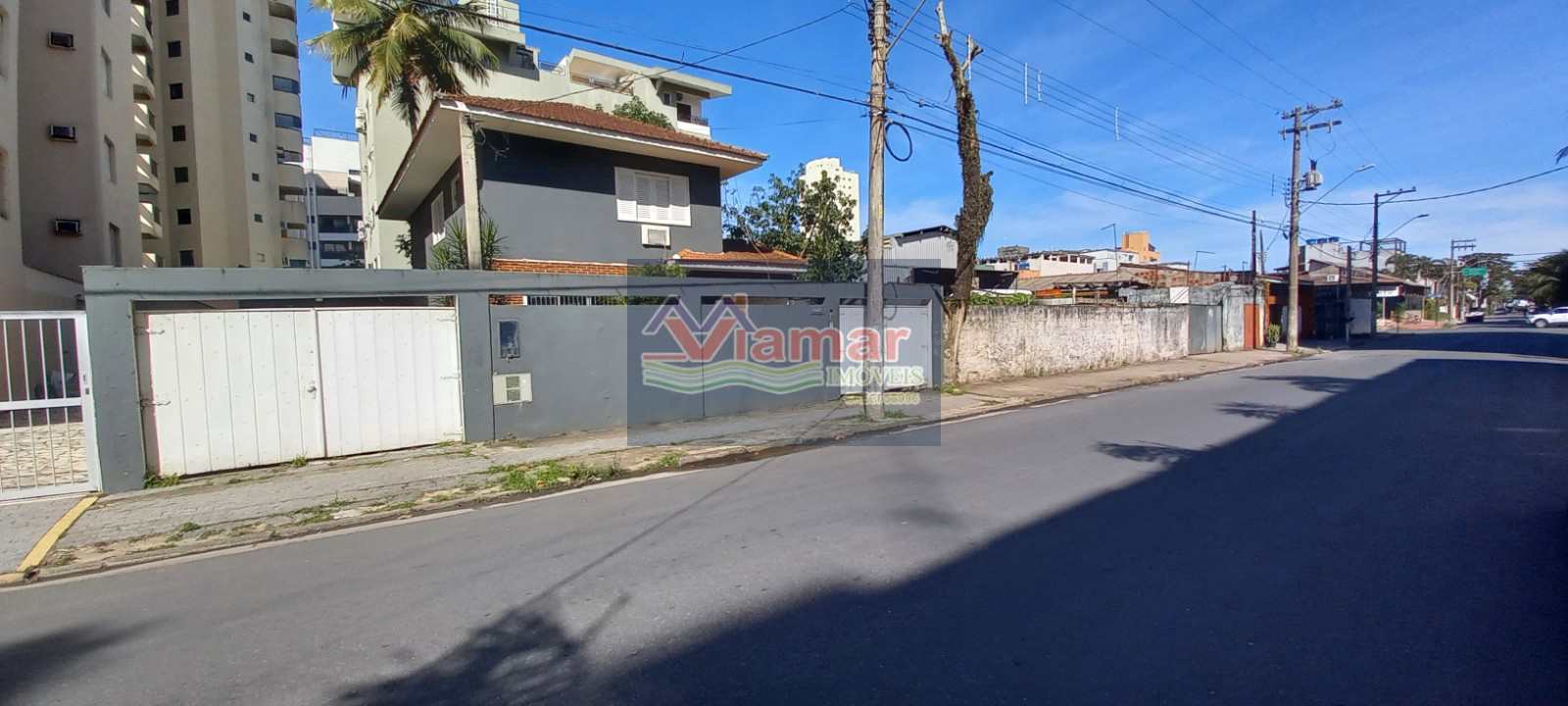 Casa à venda com 3 quartos, 187m² - Foto 3