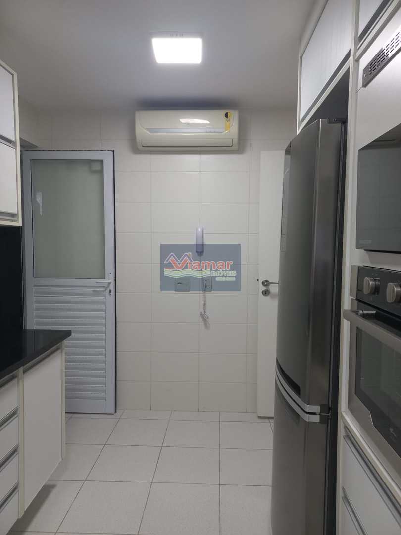 Apartamento à venda e aluguel com 3 quartos, 158m² - Foto 33