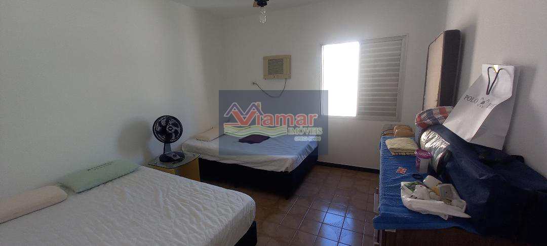 Apartamento para alugar com 3 quartos, 77m² - Foto 13