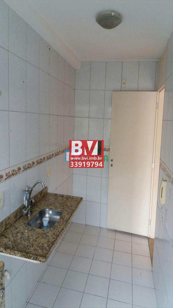 Apartamento à venda com 3 quartos, 75m² - Foto 11