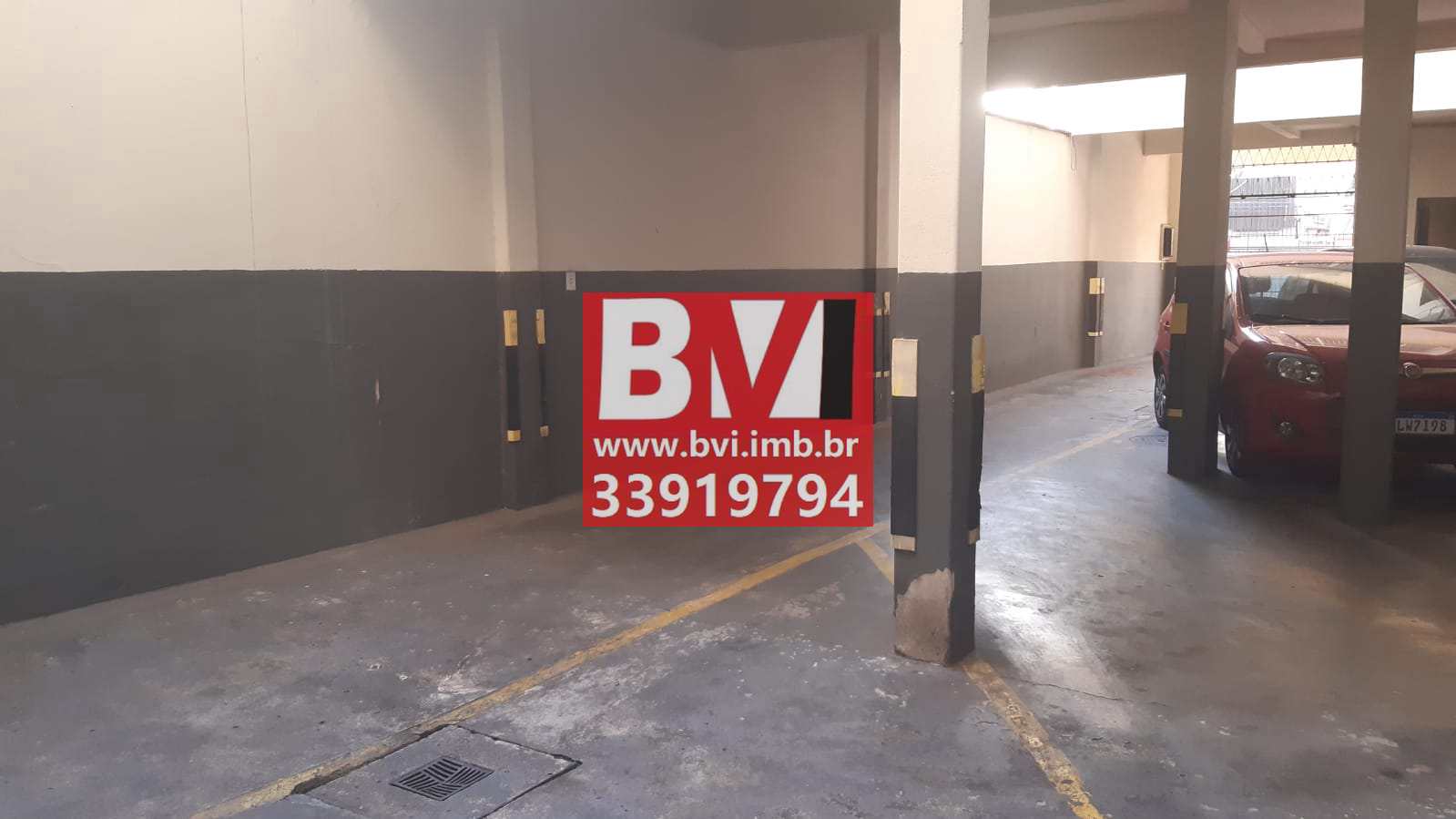 Apartamento à venda com 2 quartos, 68m² - Foto 9