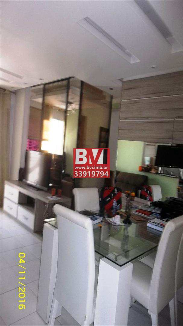 Apartamento à venda com 3 quartos, 73m² - Foto 2