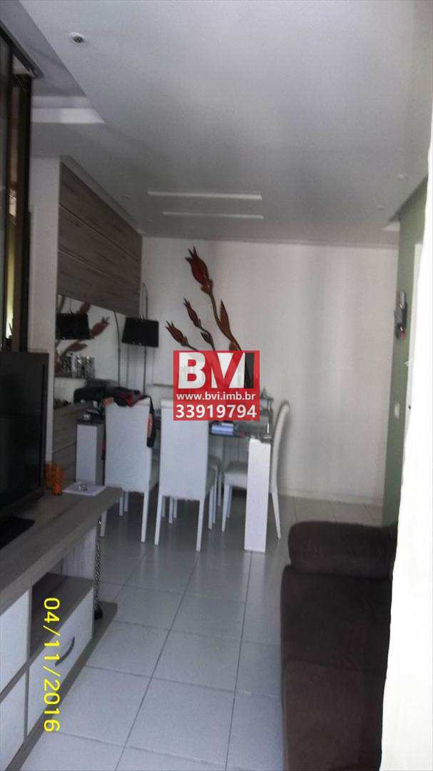 Apartamento à venda com 3 quartos, 73m² - Foto 4