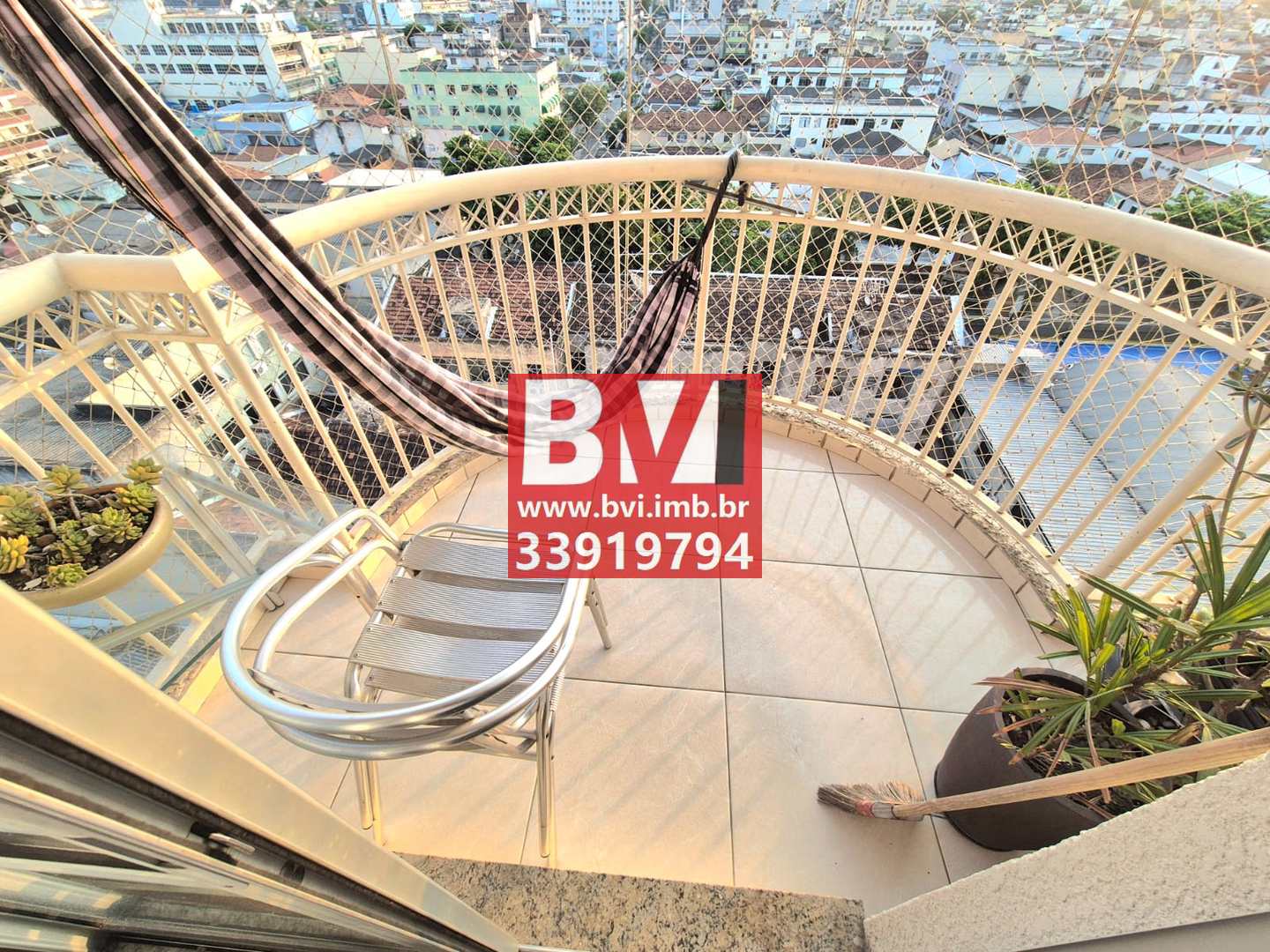 Apartamento à venda com 3 quartos, 86m² - Foto 1