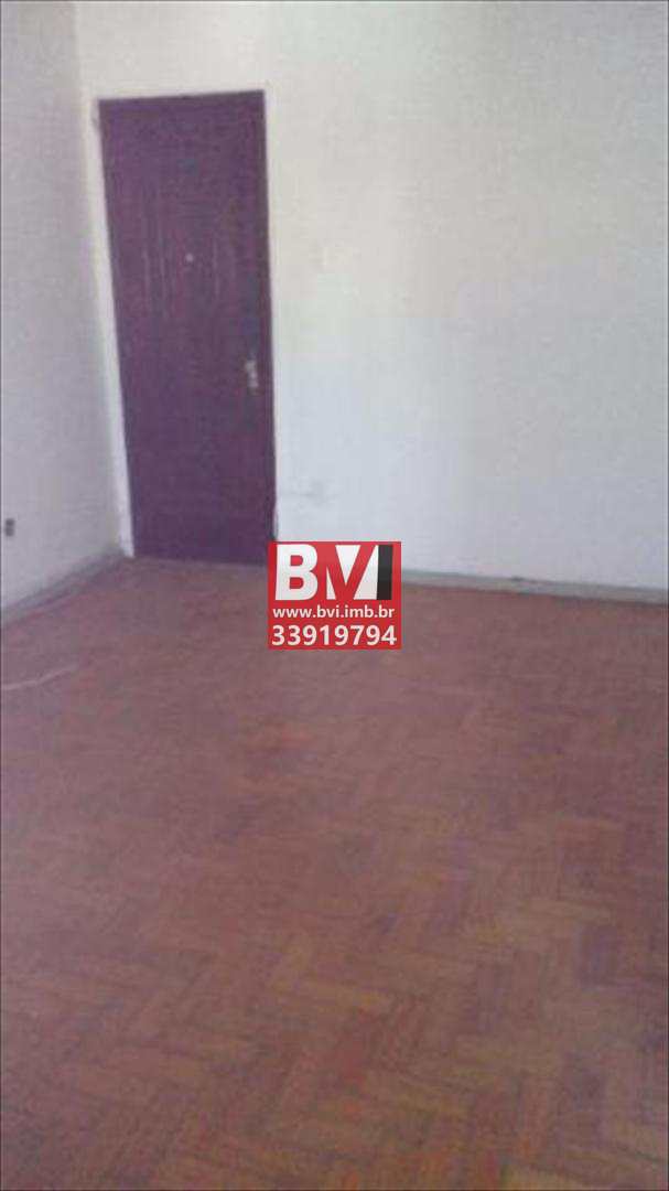 Apartamento à venda com 2 quartos, 70m² - Foto 2