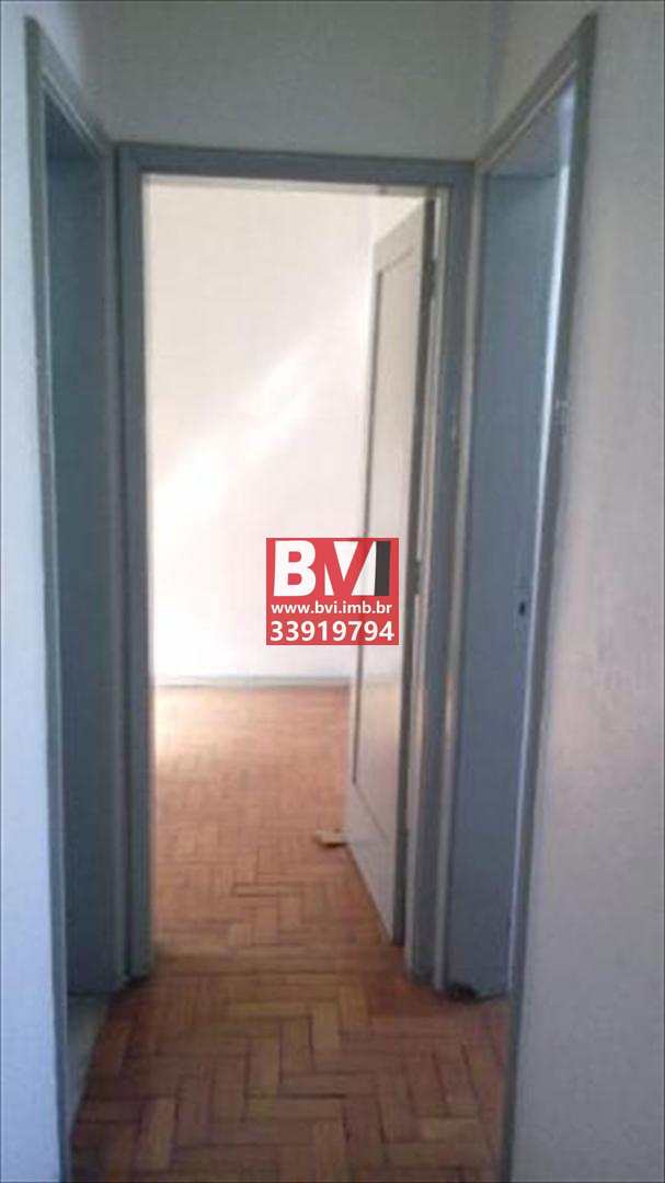 Apartamento à venda com 2 quartos, 70m² - Foto 7