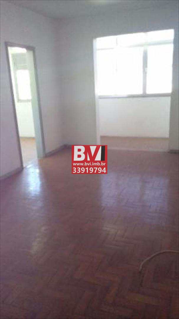 Apartamento à venda com 2 quartos, 70m² - Foto 1