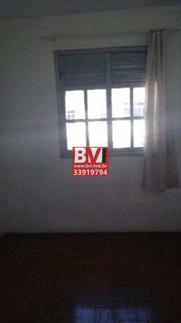 Apartamento à venda com 2 quartos, 70m² - Foto 4