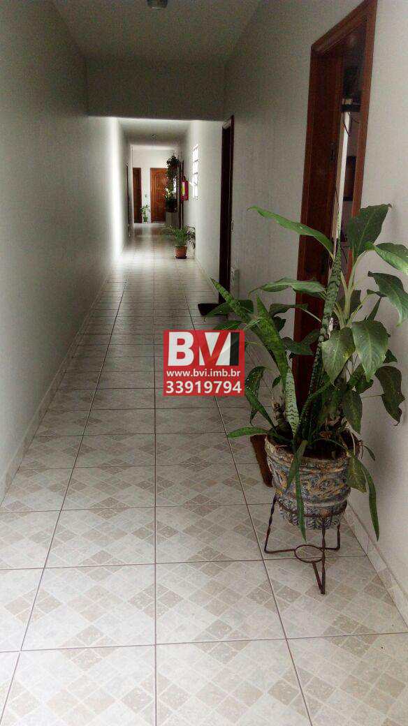 Apartamento à venda com 2 quartos, 68m² - Foto 4