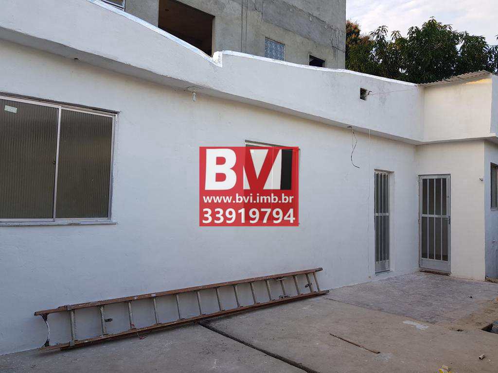 Casa à venda com 4 quartos, 110m² - Foto 2