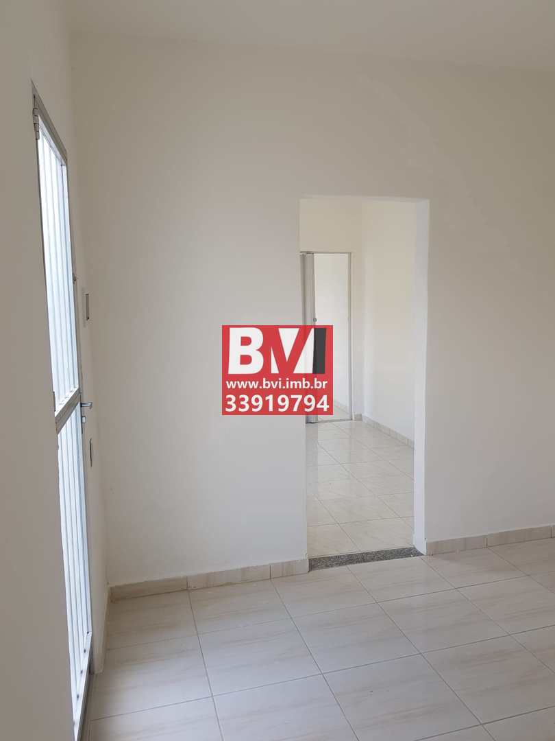 Casa à venda com 4 quartos, 110m² - Foto 17