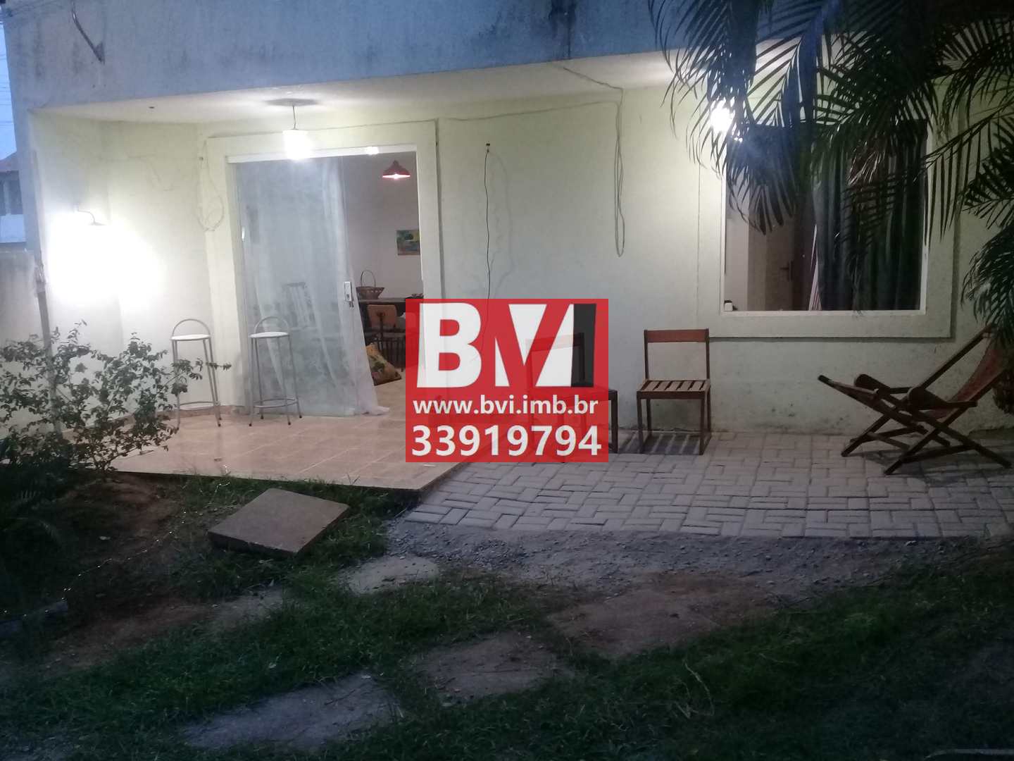 Casa à venda com 2 quartos, 55m² - Foto 13