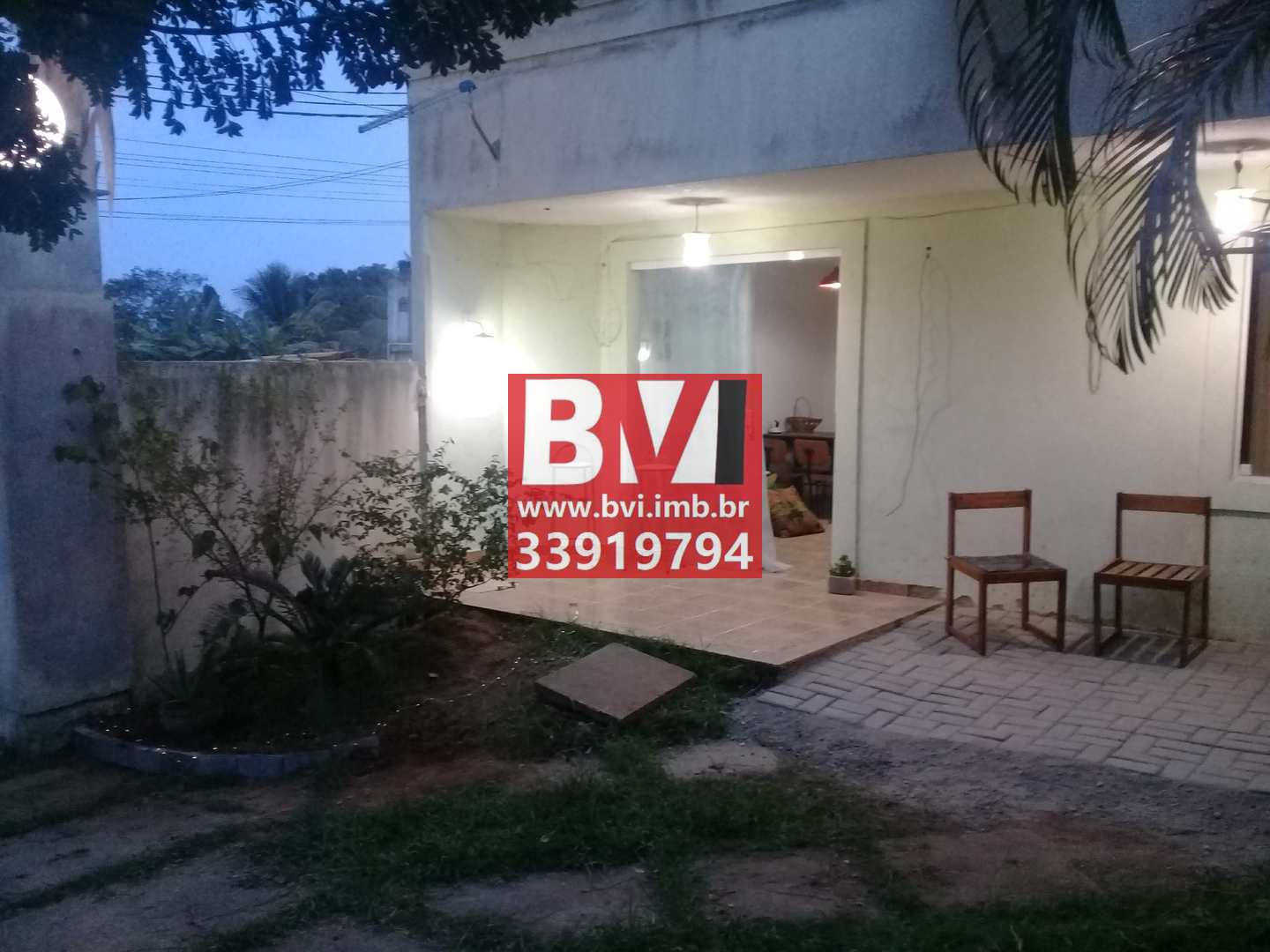 Casa à venda com 2 quartos, 55m² - Foto 8