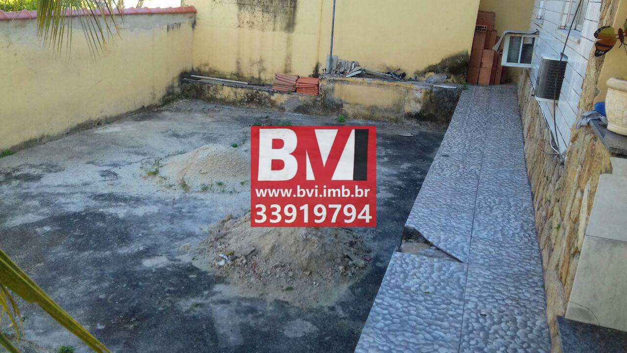 Casa à venda com 2 quartos, 100m² - Foto 14