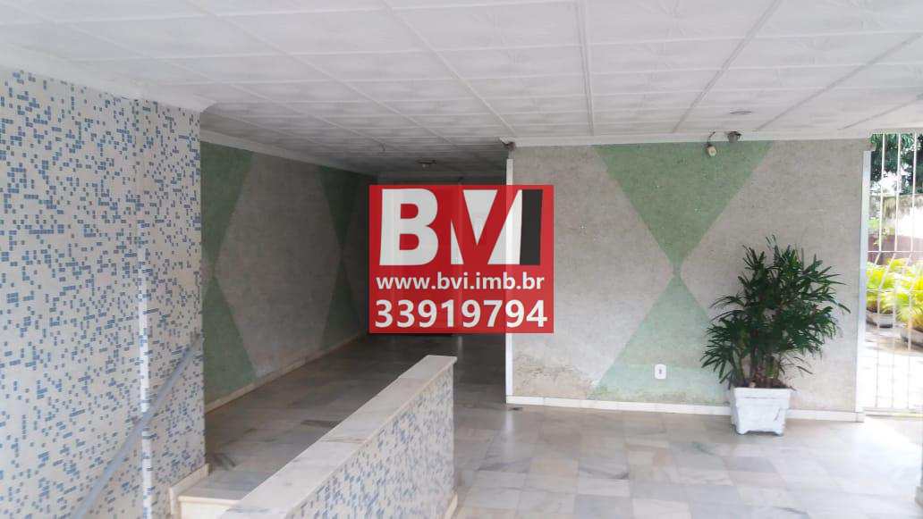 Apartamento à venda com 2 quartos, 72m² - Foto 4