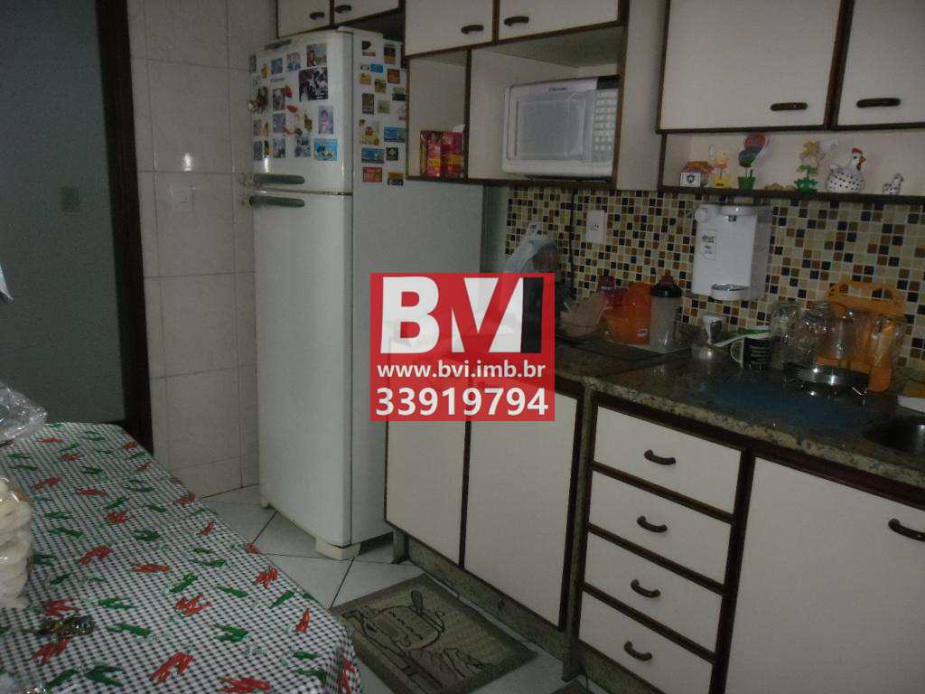 Apartamento à venda com 2 quartos, 71m² - Foto 13