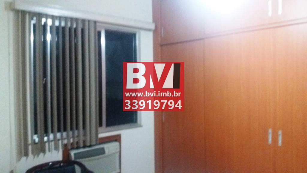 Apartamento à venda com 2 quartos, 75m² - Foto 4